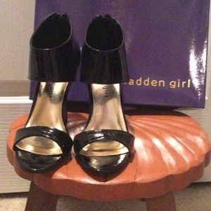 Women’s heels 7